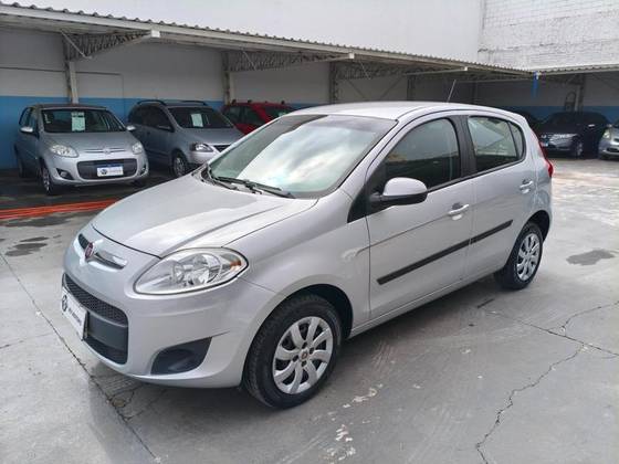 FIAT PALIO 1.0 MPI ATTRACTIVE 8V FLEX 4P MANUAL FIAT PALIO 1.0 MPI ATTRACTIVE 8V FLEX 4P MANUAL